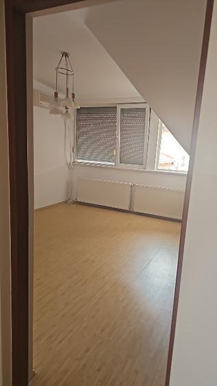 Domus Stil Pipera Voluntari Townhouse renovata 2026, cinci camere, 160mp utili - 16