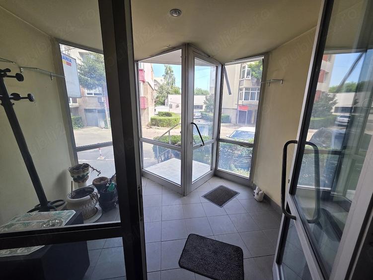 Vand spatiu comercial Deva - 3