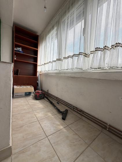 Apartament cu 2 camere decomandat, mobilat în Dacia