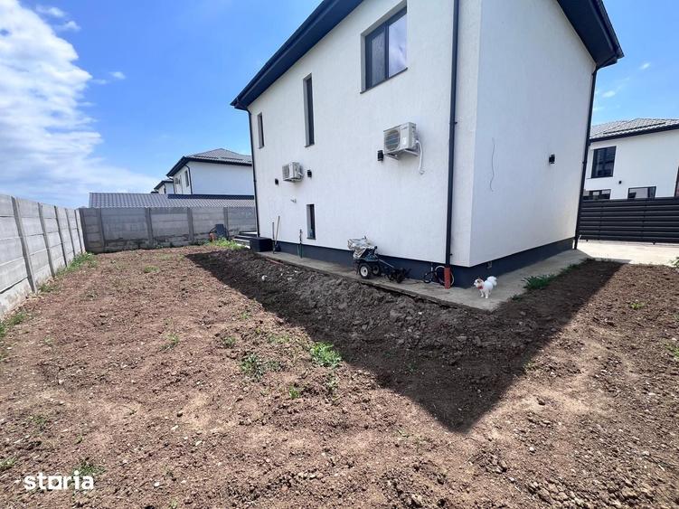 Casă cu 4 camere cu Teren 332 Mp în Cernica
