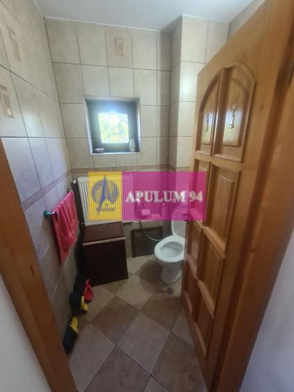 Casă individuală cu 5 camere cu Canalizare în Ghioșești