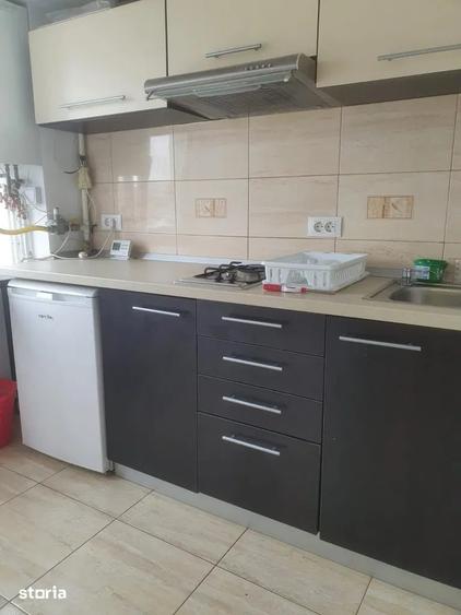 Garsonieră decomandată în Județean