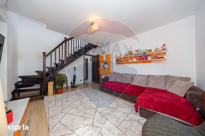 Apartament cu 4 camere decomandat, mobilat în Sânpetru