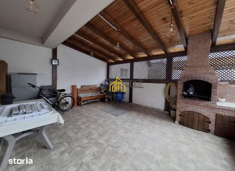 Casă cu 3 camere cu Teren 160 Mp în Central