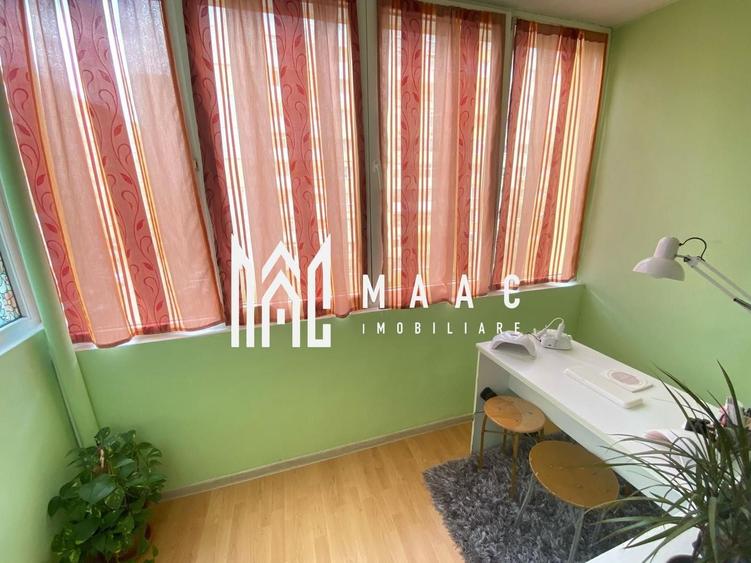 Apartament cu 3 camere decomandat, mobilat în Vasile Aaron