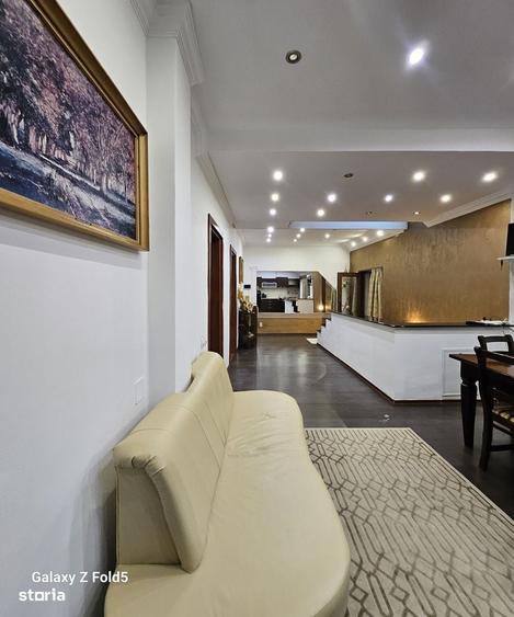 Casa tip townhouse, ideala pentru studenti / familie/ firme - 2