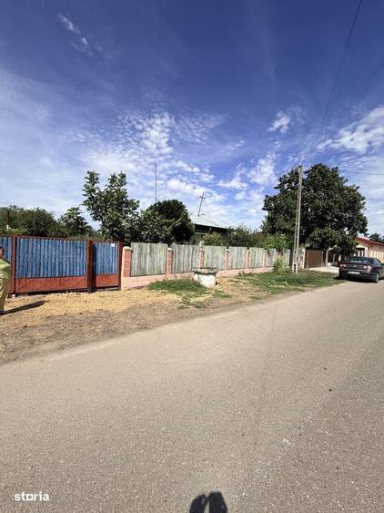 Casă cu 3 camere în Gherăseni