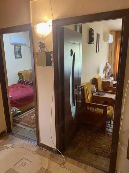 Apartament cu 2 camere decomandat în Orșova