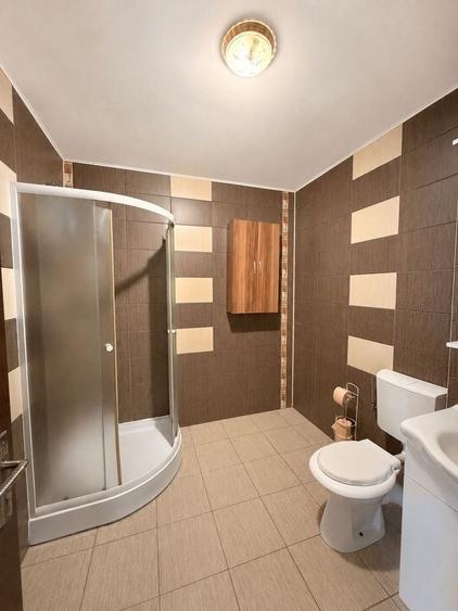 Apartament cu 3 camere semidecomandat în Apahida
