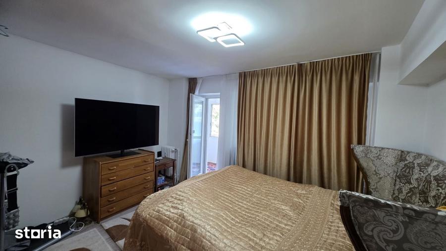Apartament cu 3 camere în Pantelimon