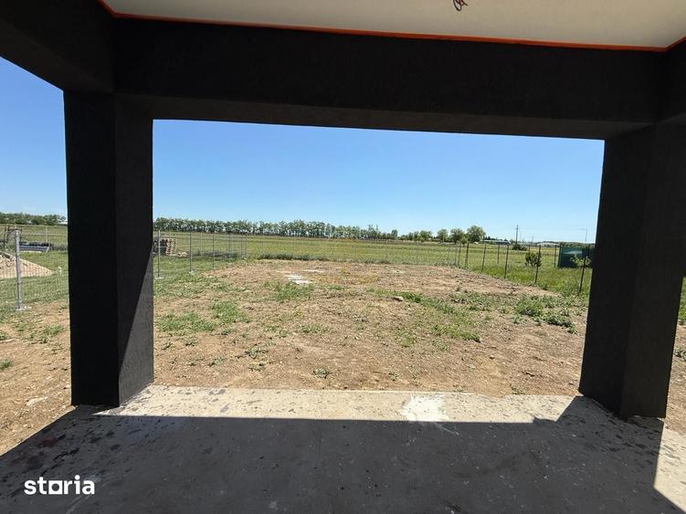 Casă cu 4 camere cu Teren 650 Mp în Odoreu
