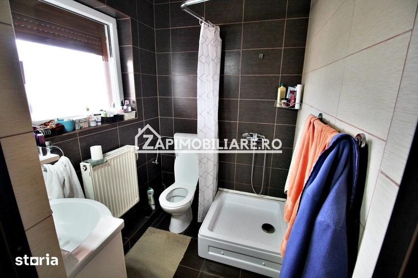 Casă cu 7 camere cu Teren 720 Mp în Unirii