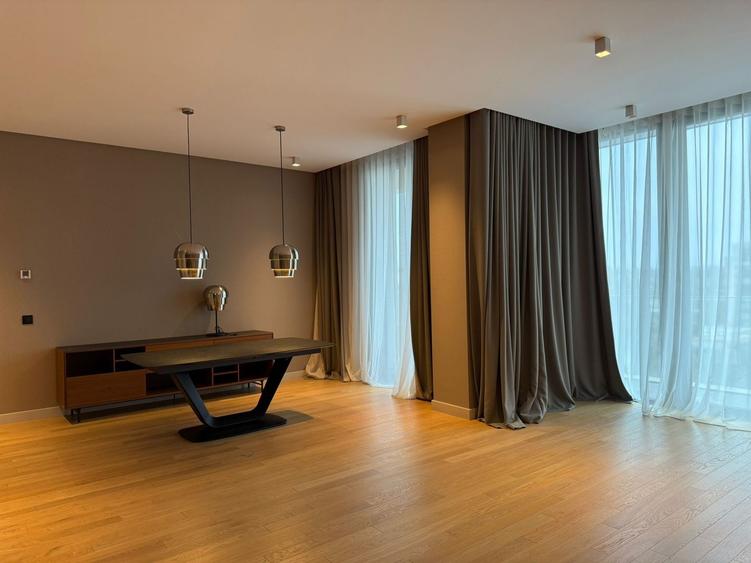 Apartament cu 4 camere, mobilat în Floreasca