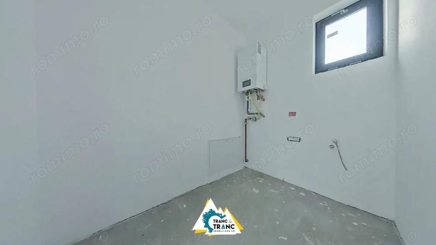 Casă cu 3 camere cu Teren 276 Mp în Vladimirescu