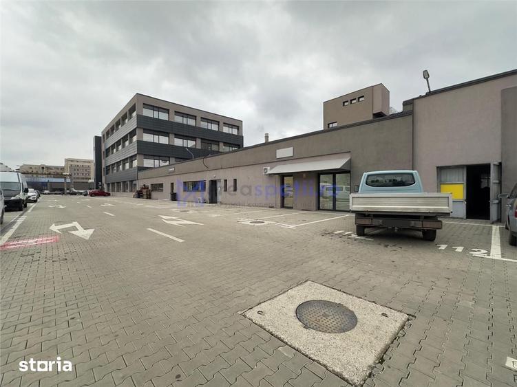 Spațiu comercial, de 228 mp, în Baza 3