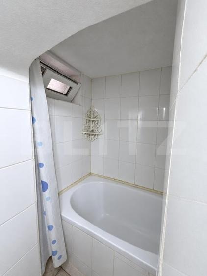 Garsonieră decomandată, mobilată în Central