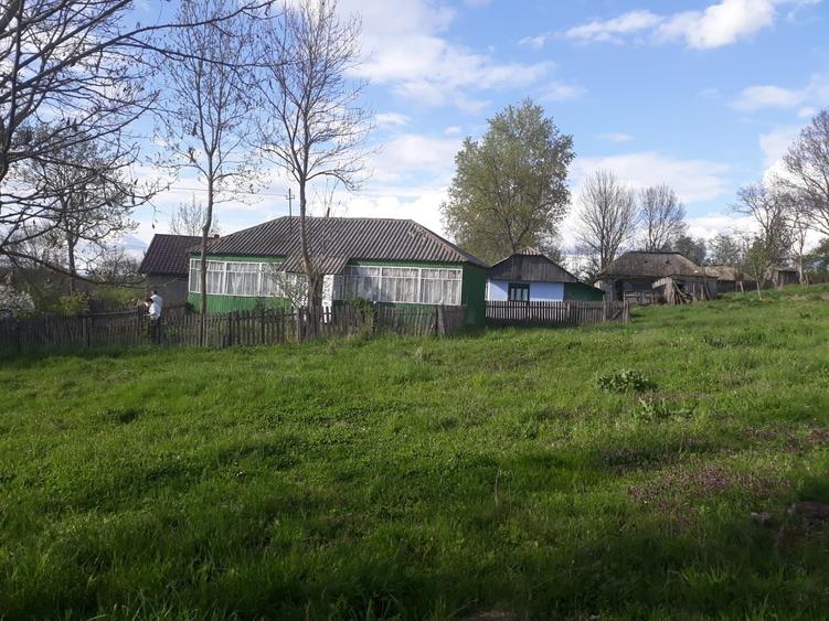Casă cu 2 camere în Suharău