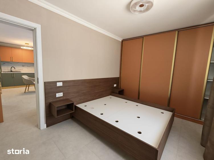 Apartament cu 2 camere semidecomandat în Ipotești