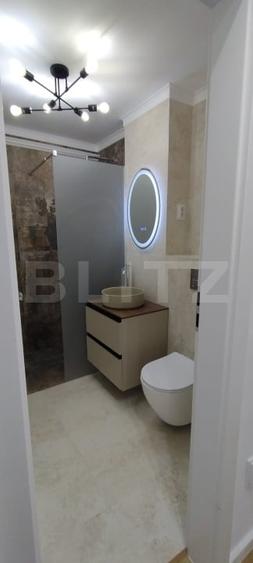 Apartament cu 3 camere decomandat în Zorilor