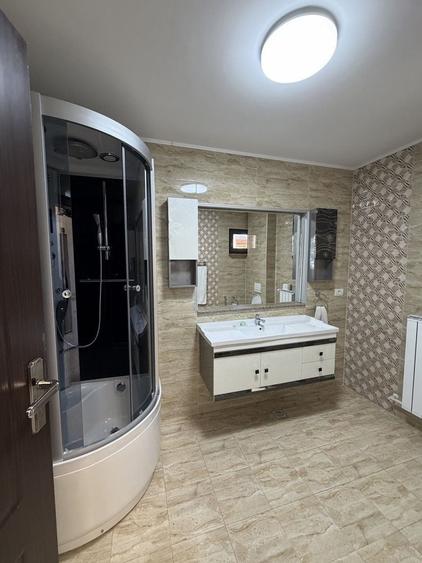 Casă cu 4 camere în Corbeanca