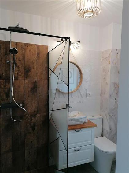 Duplex cu 5 camere cu Teren 420 Mp în Șag