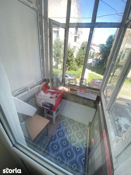 Garsonieră decomandată în Central