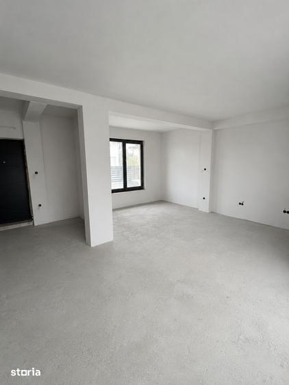 Casă cu 4 camere cu Teren 225 Mp în Berceni