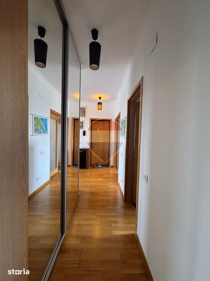 Apartament cu 3 camere în Aviatorilor