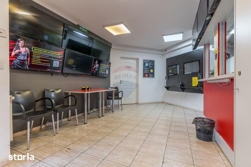 Spațiu comercial, de 50 mp, în Zorleni