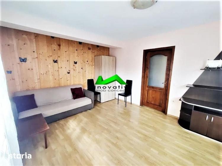 Apartament cu 3 camere decomandat în Turnișor
