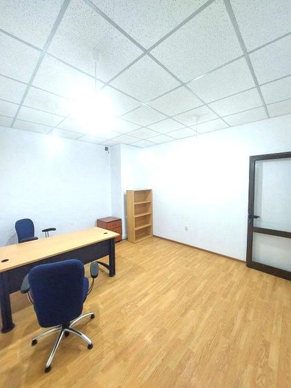 Birou, 18 mp în Craiovei