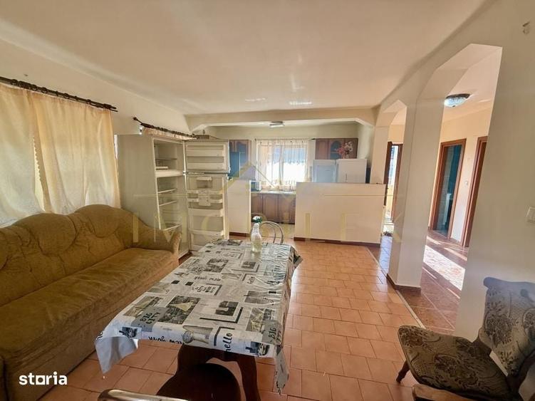 Casă cu 4 camere în Florești