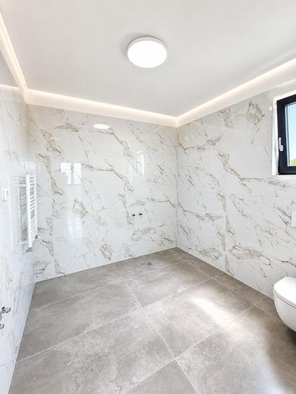 Casă individuală cu 4 camere cu Teren 460 Mp în Domnești