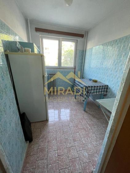 Apartament cu 2 camere, mobilat în Dorobanți