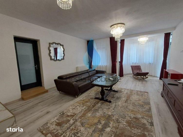Casă cu 8 camere cu Canalizare în Viticultori