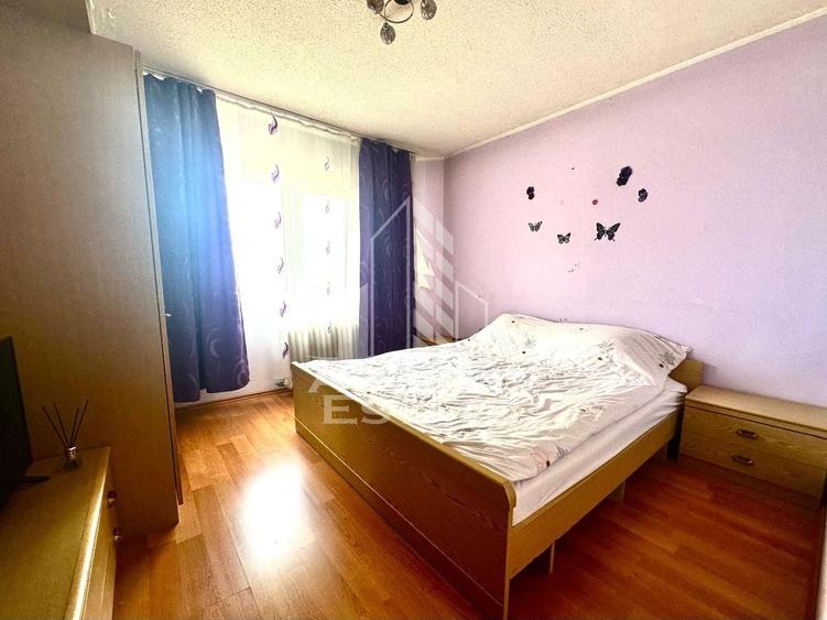 Apartament 2 camere zona Micalaca - 1