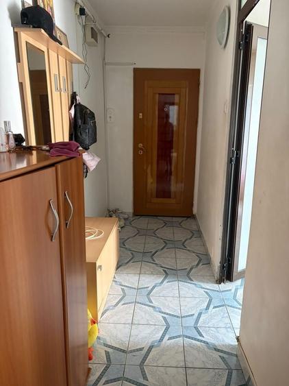 Apartament cu 2 camere semidecomandat în Prundu