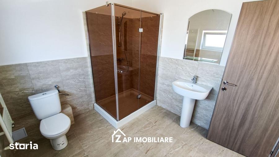 Casă cu 4 camere cu Teren 300 Mp în Crăciunești