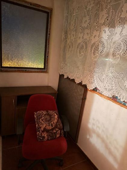 Apartament cu 3 camere decomandat în Exterior Vest