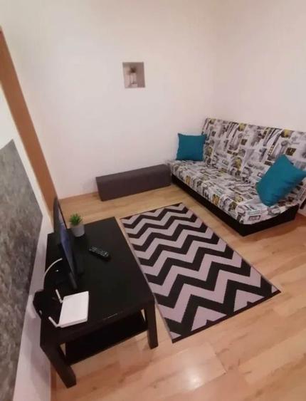Apartament cu 2 camere semidecomandat în Trivale