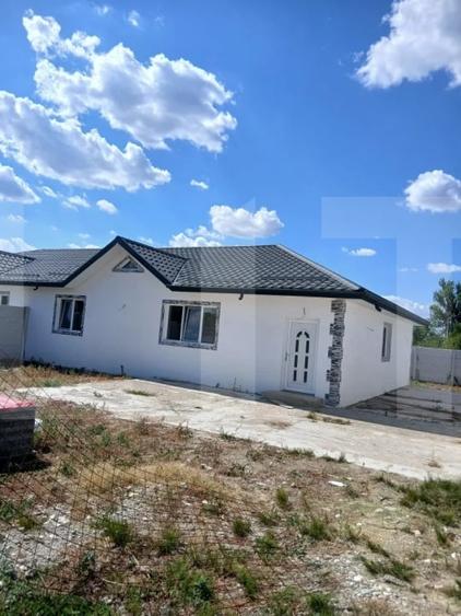 Casă individuală cu 5 camere cu Teren 450 Mp în Balș