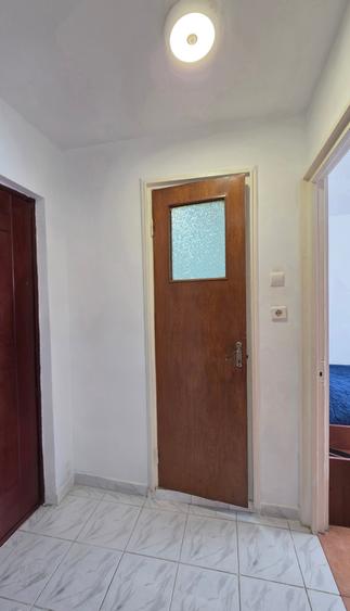 Apartament cu 2 camere decomandat în Titulescu