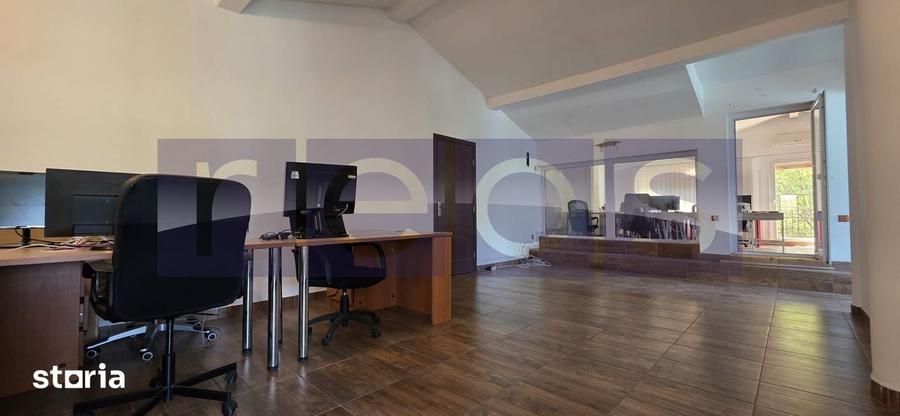 Casă cu 7 camere cu Teren 320 Mp în Pantelimon