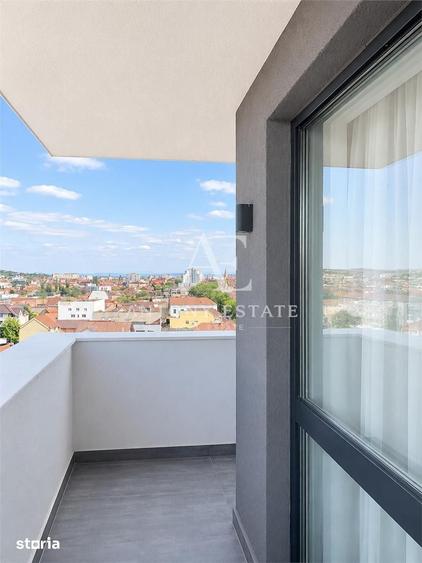 Apartament cu 3 camere decomandat în Decebal