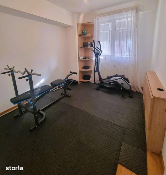 Apartament cu 3 camere în Central