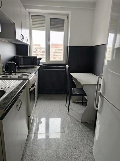 Apartament cu 2 camere semidecomandat în Rogerius