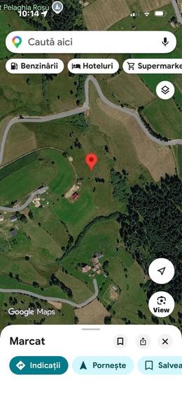 Teren de 4600 mp, în Mărișel