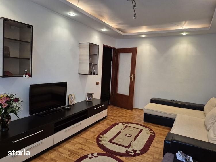 Apartament cu 2 camere decomandat în Trivale