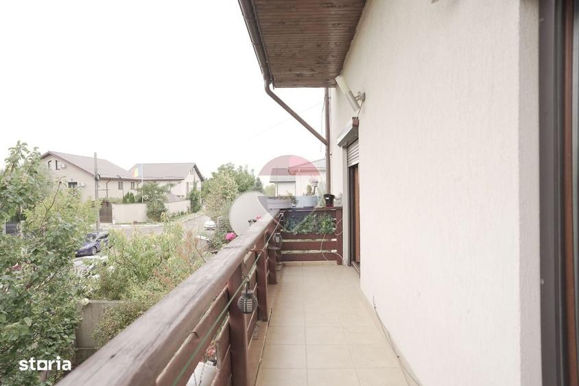 Apartament cu 3 camere în Postăvari