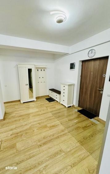 Apartament cu 3 camere, mobilat în Lazaret